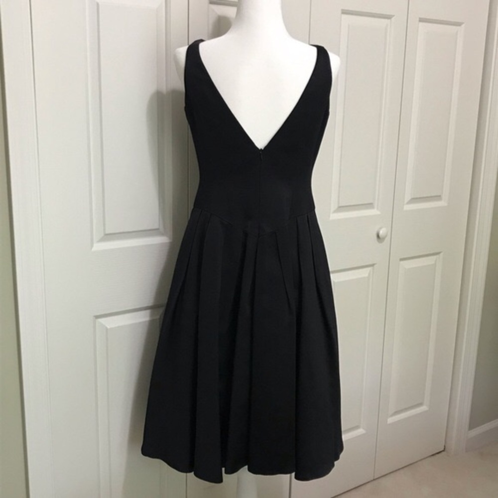 90s Carmen Marc Valvo Collection Black Satin V Back Cocktail Evening Dress 8 - Picture 3 of 16